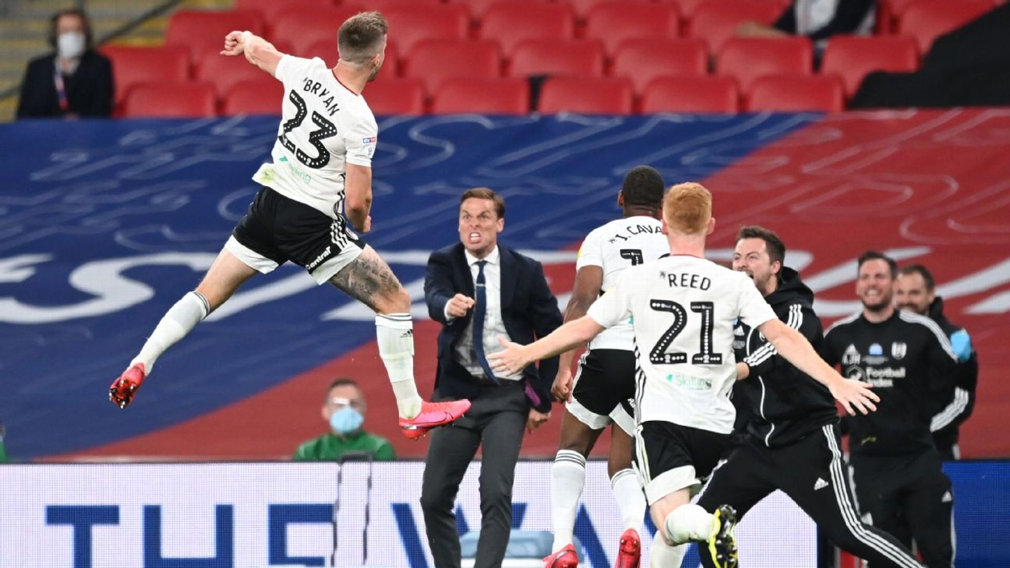 相较之下 相较之下