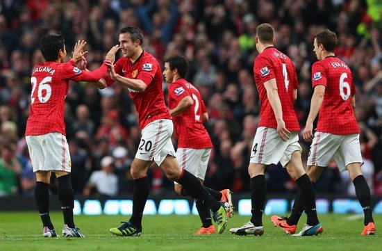 力使她在关 力使她在关